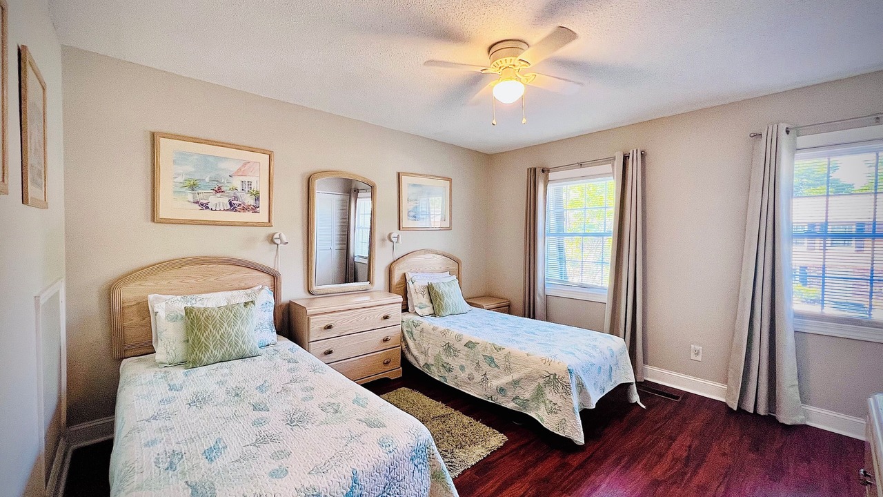 Photo of Bedroom in Golden Mile