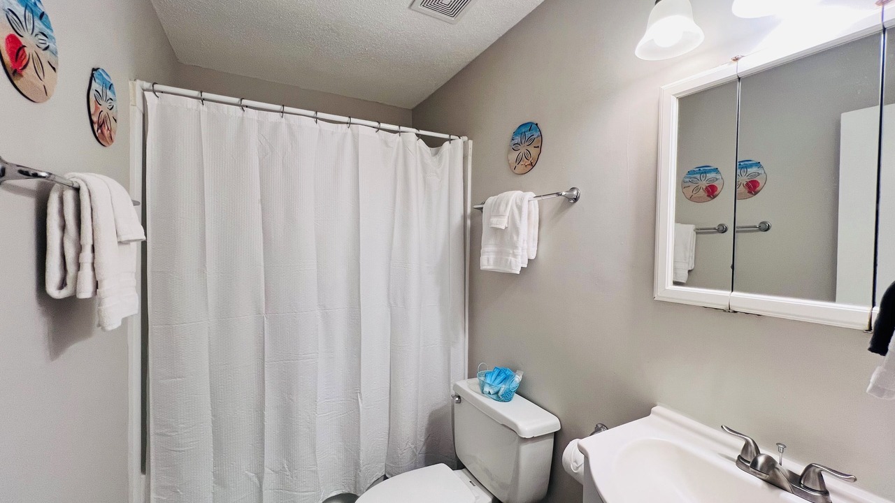 Photo of Bathroom in Golden Mile