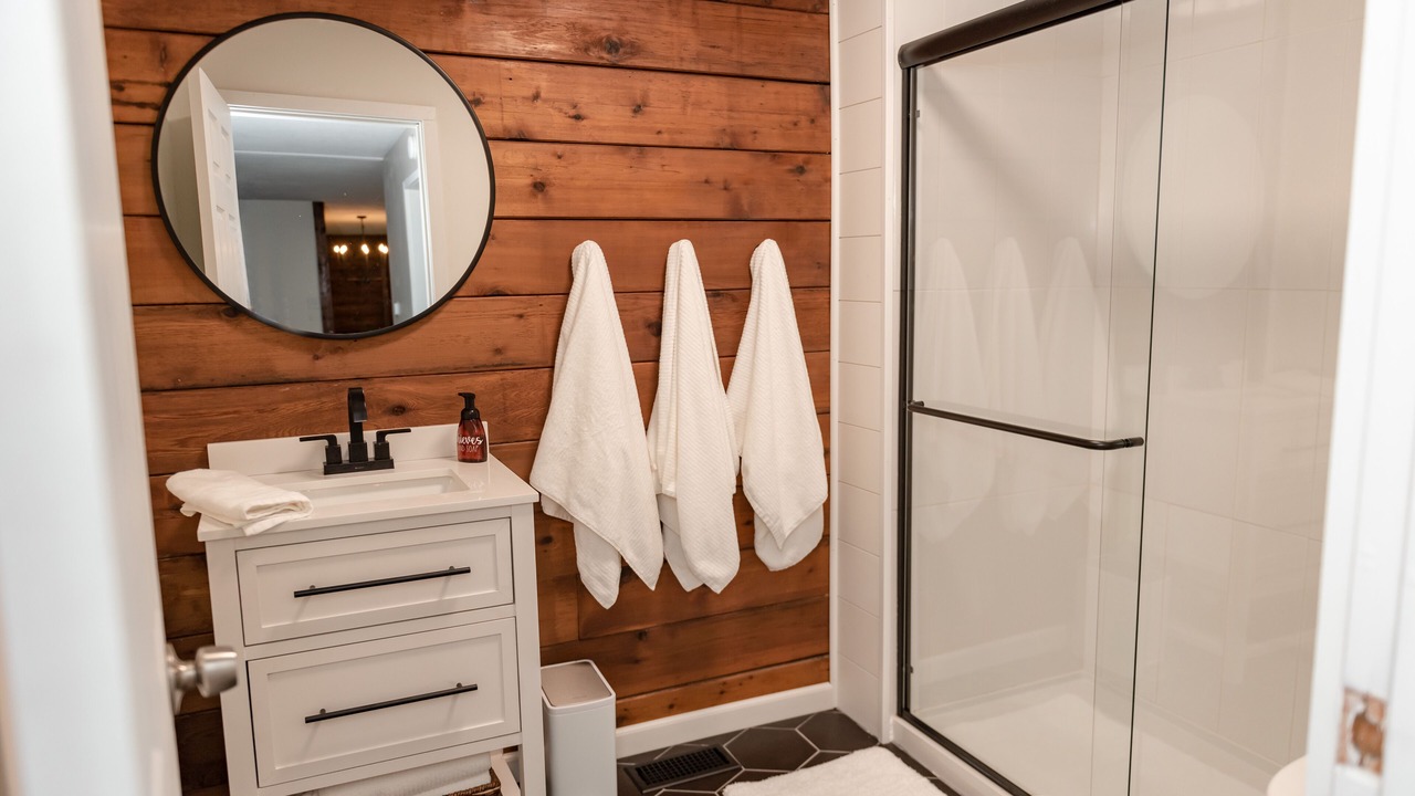 Photo of Bathroom in Archbold