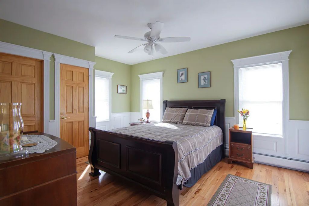 Photo of Bedroom in North Creek