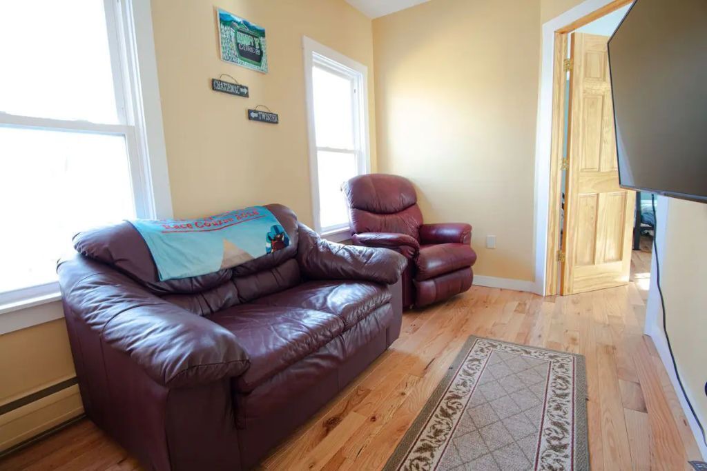 Photo of Livingroom in North Creek