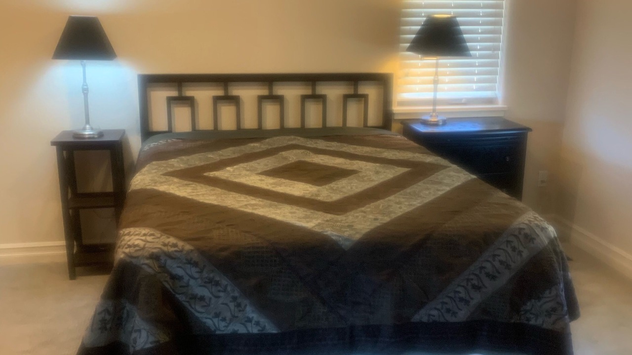 Photo of Bedroom in Lyons