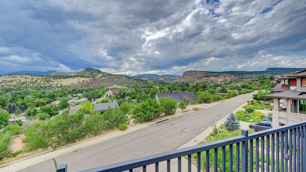 Photo of Outdoor in Lyons