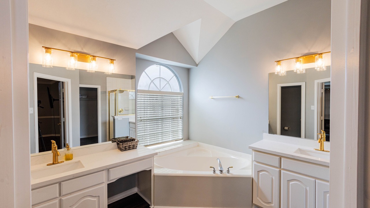 Photo of Bathroom in Barker