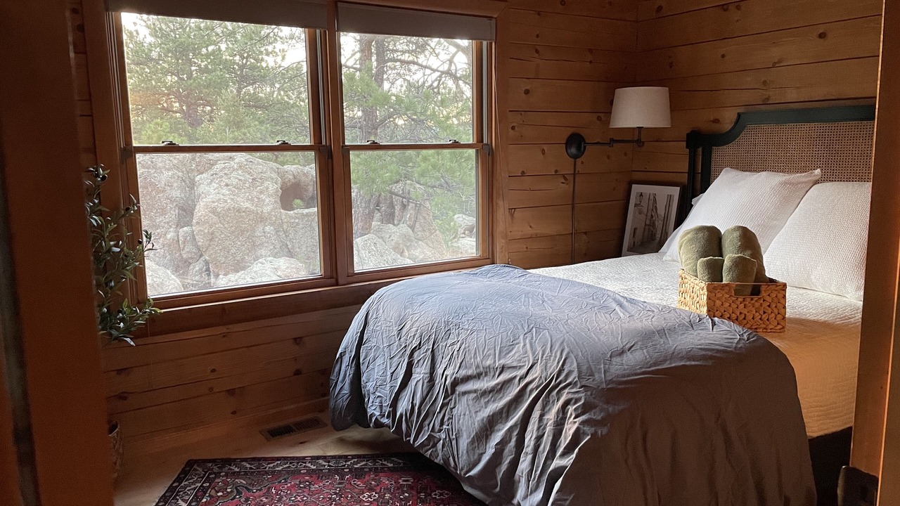 Photo of Bedroom in Lyons