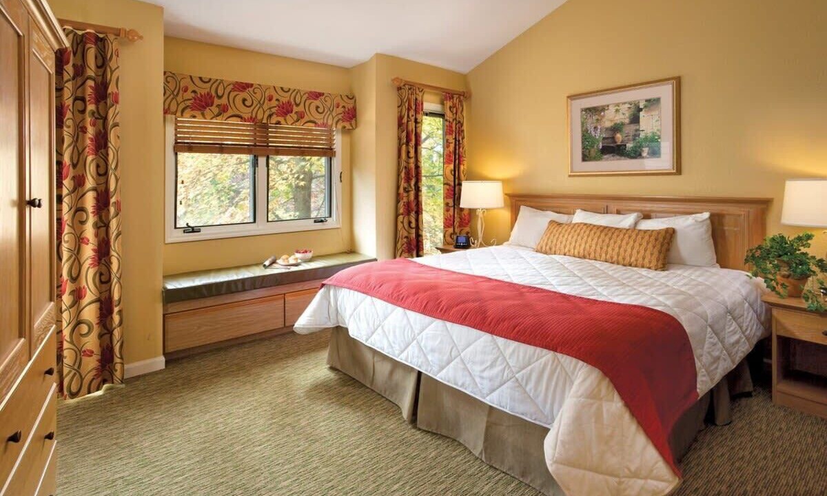 Photo of Bedroom in Fairfield Glade