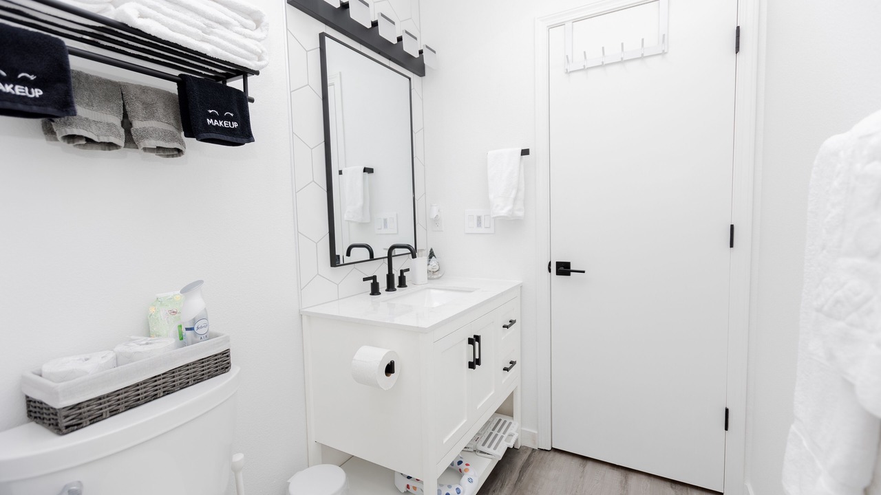 Photo of Bathroom in Four Corners