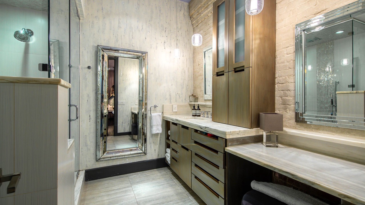 Photo of Bathroom in Downtown Nashville
