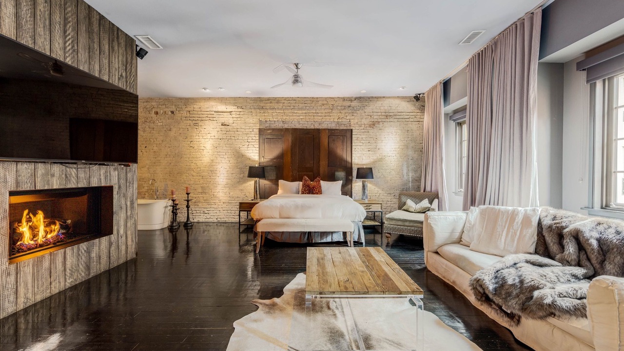 Photo of Livingroom in Downtown Nashville