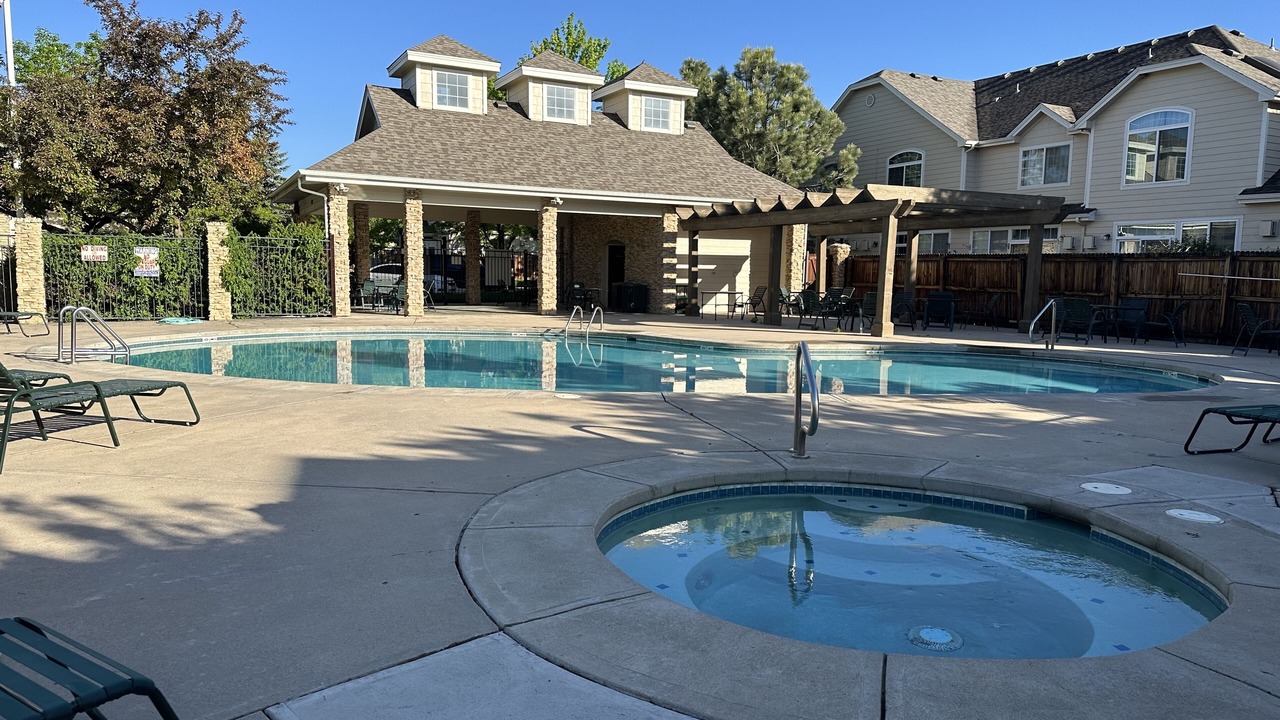 Photo of Outdoor in Ken Caryl