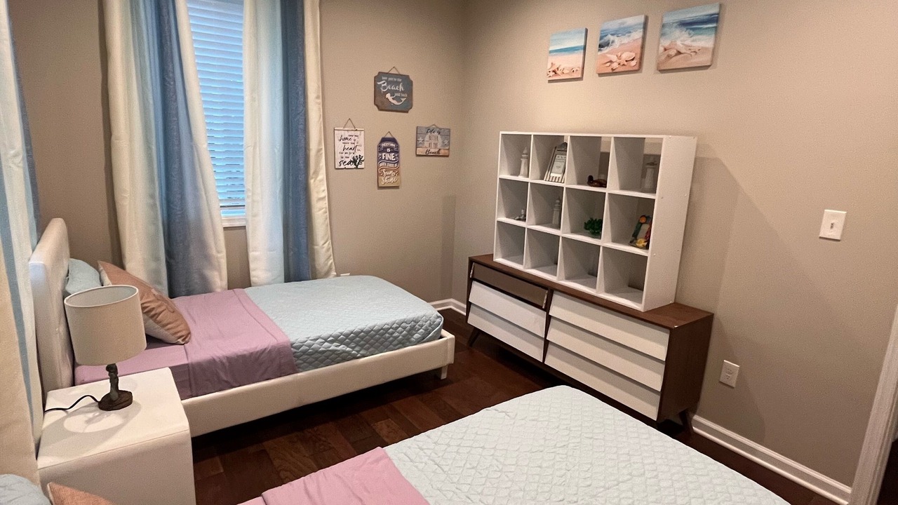 Photo of Bedroom in Idylwood