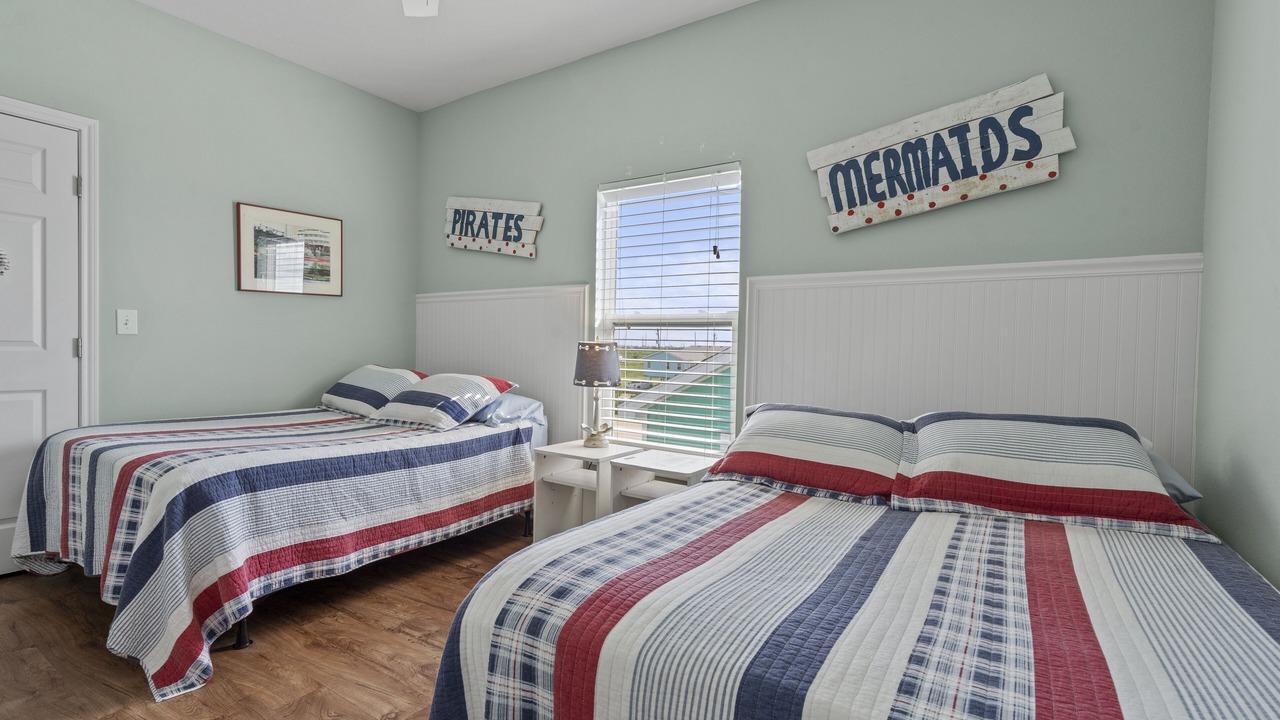 Photo of Bedroom in Bermuda Beach