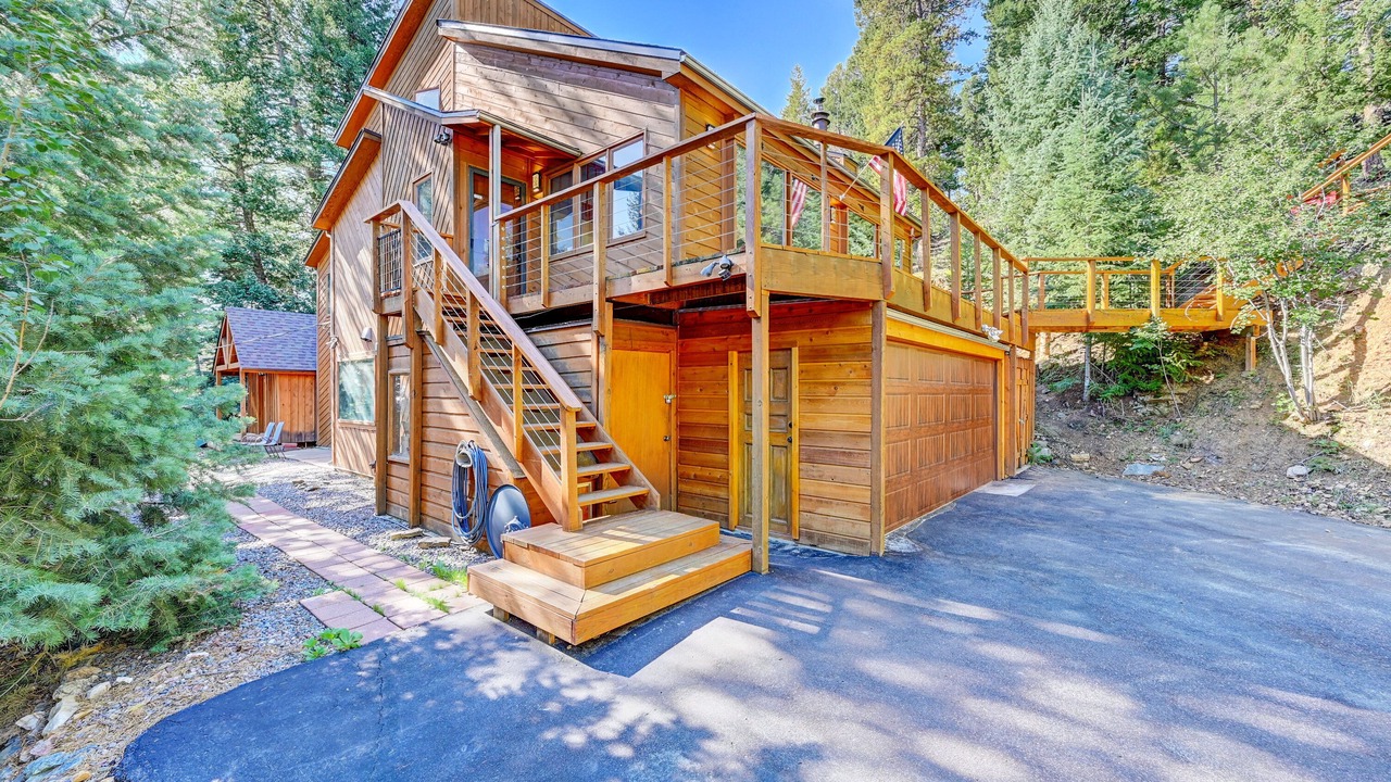 Photo of Outdoor in Evergreen
