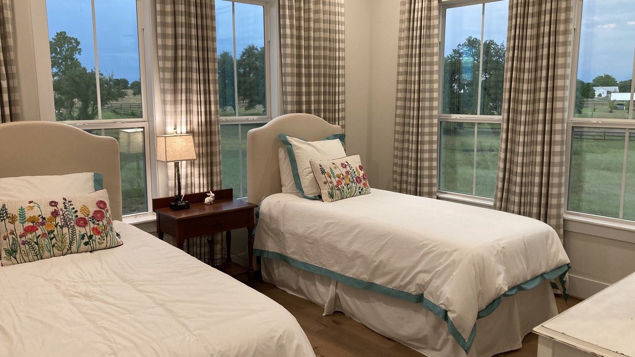 Photo of Bedroom in Round Top