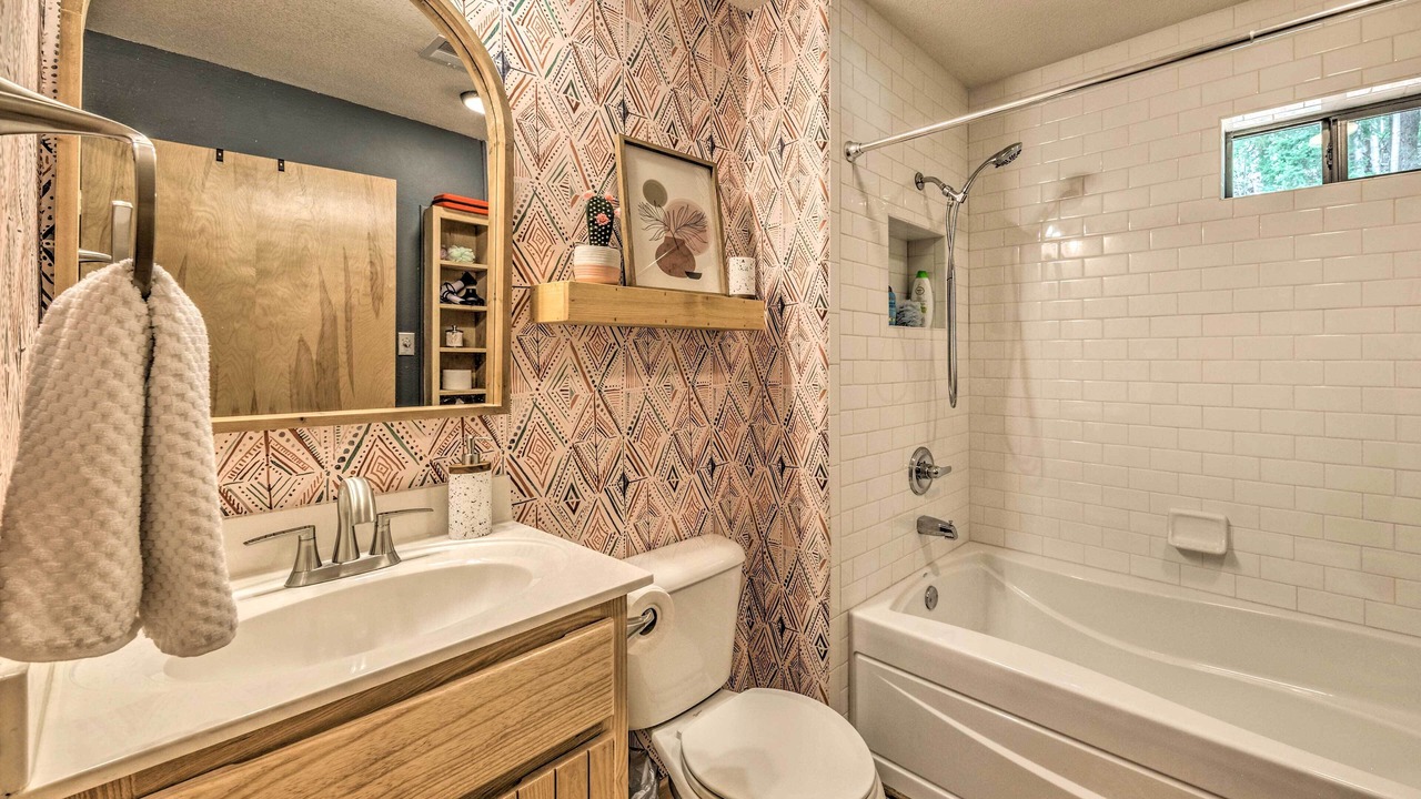 Photo of Bathroom in Cloudcroft