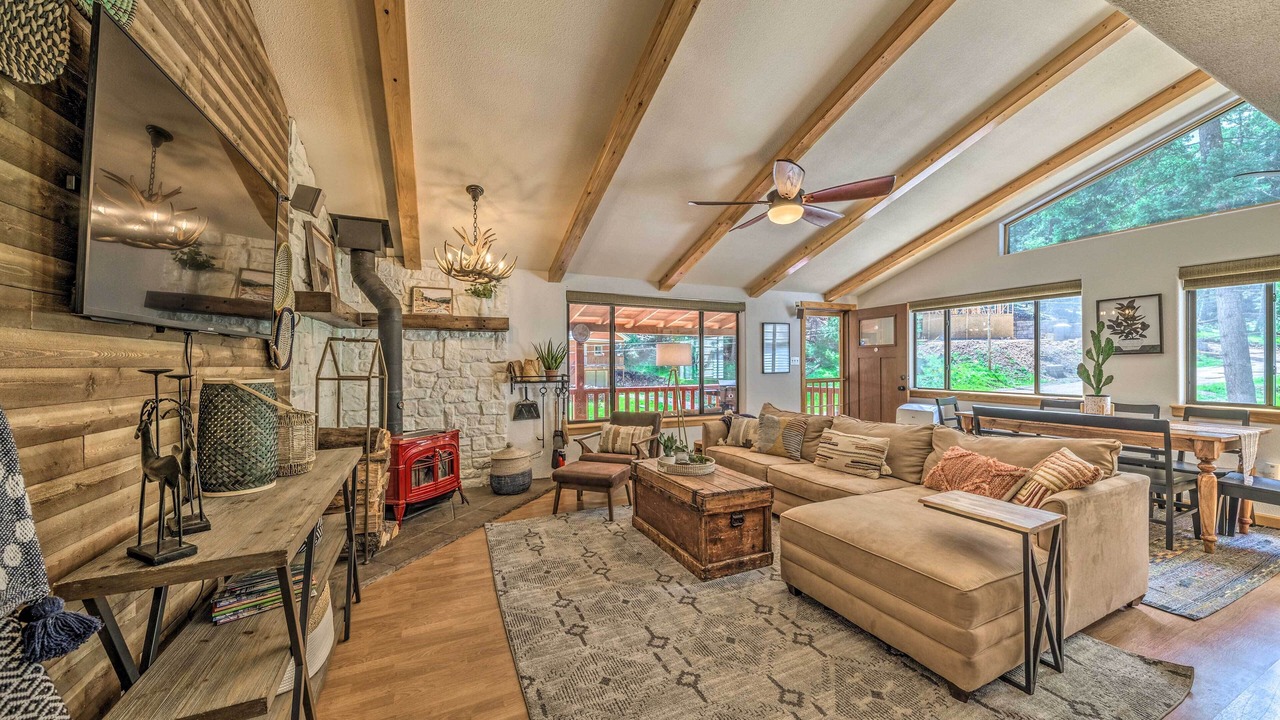 Photo of Bedroom in Cloudcroft