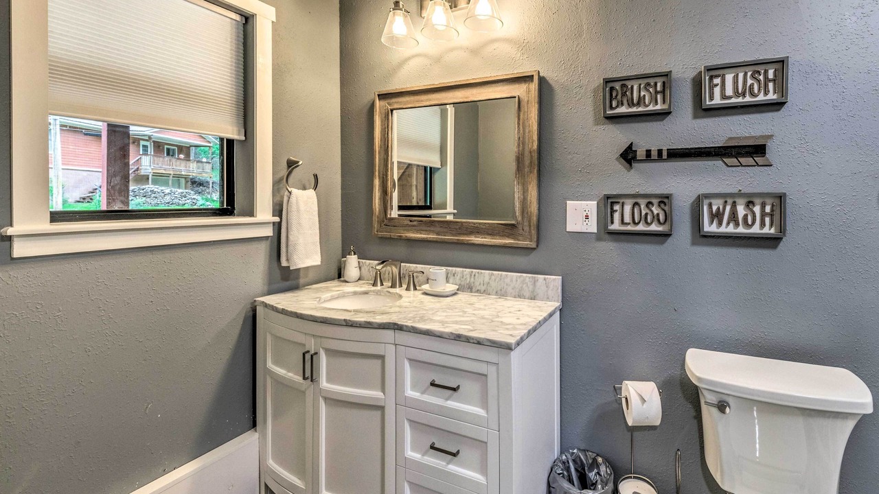 Photo of Bathroom in Cloudcroft