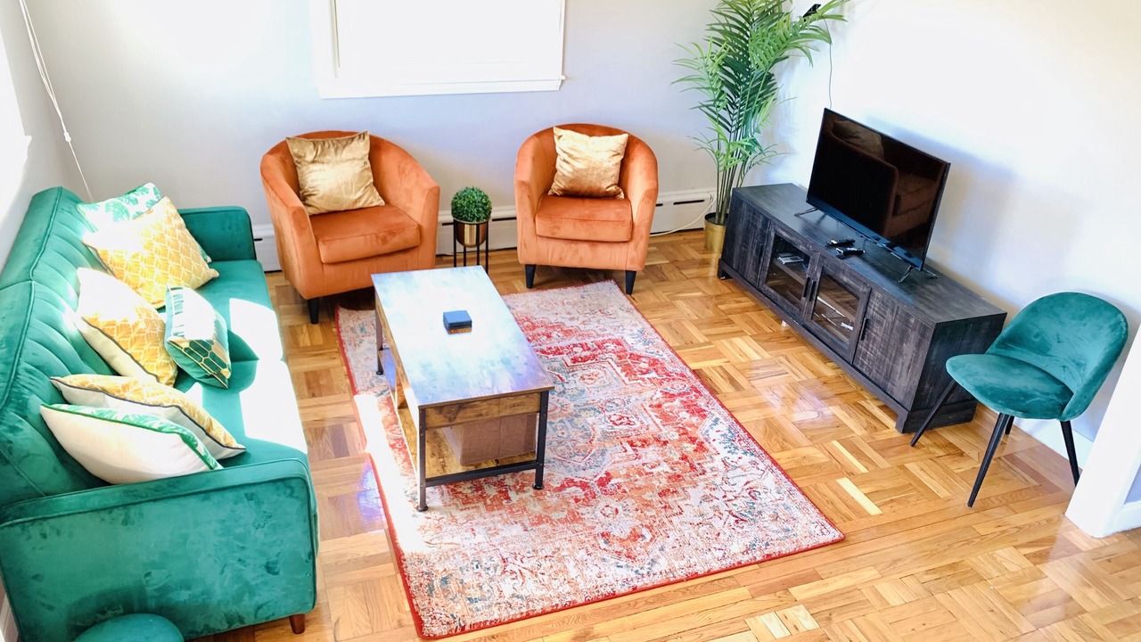 Photo of Livingroom in Revere