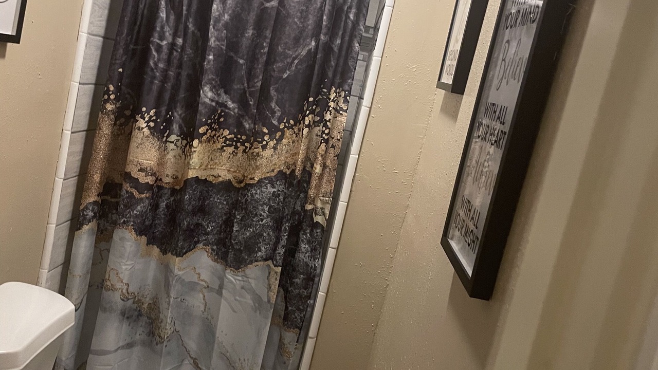 Photo of Bathroom in Read Boulevard East