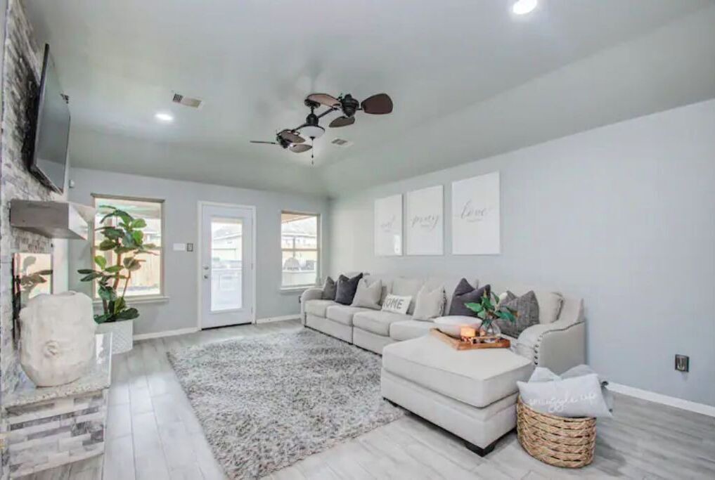 Photo of Livingroom in Houston