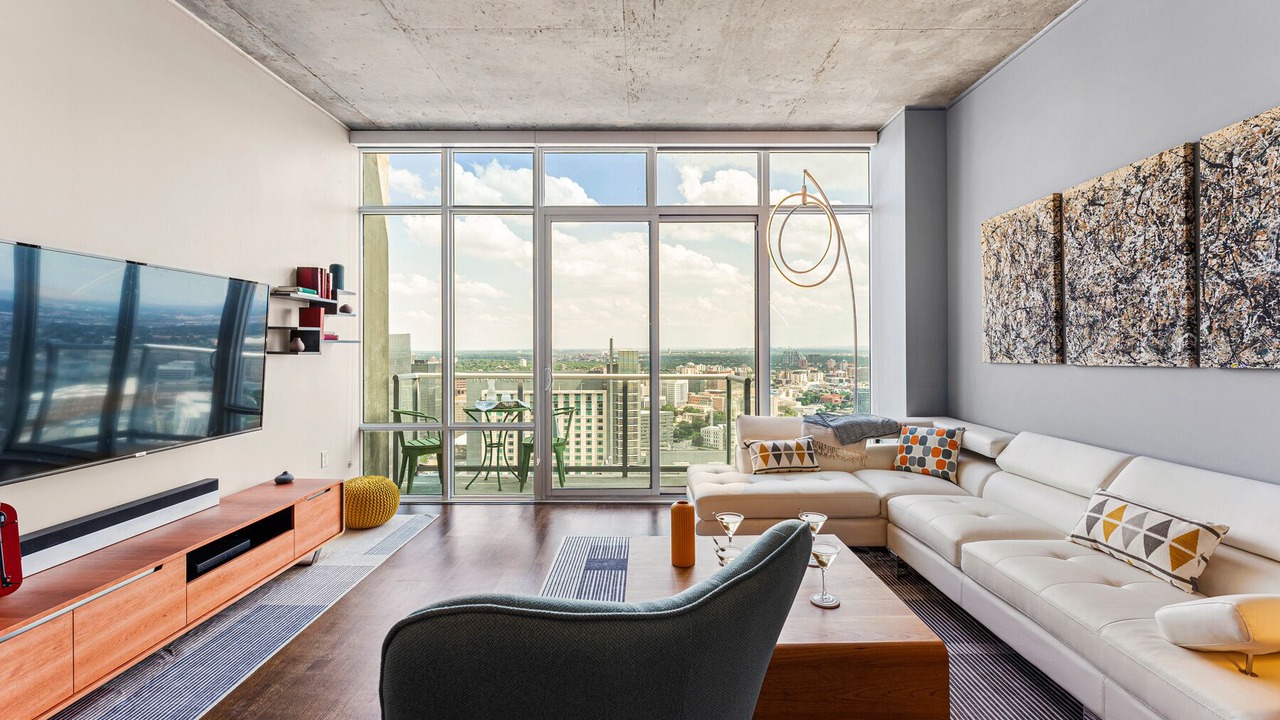 Photo of Livingroom in Downtown Denver
