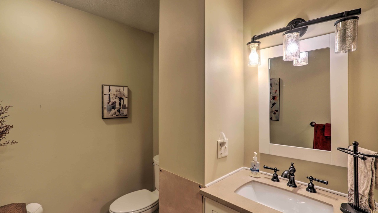 Photo of Bathroom in Tiffin