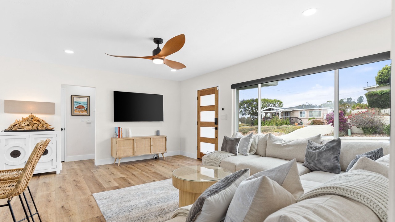 Photo of Bedroom in Bay Park