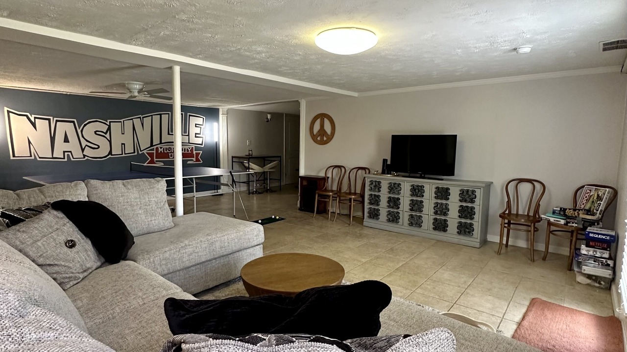 Photo of Livingroom in Nashville