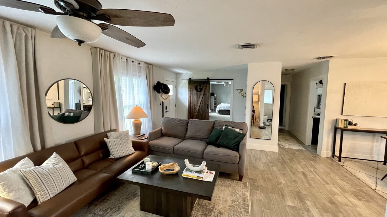 Photo of Livingroom in Nashville