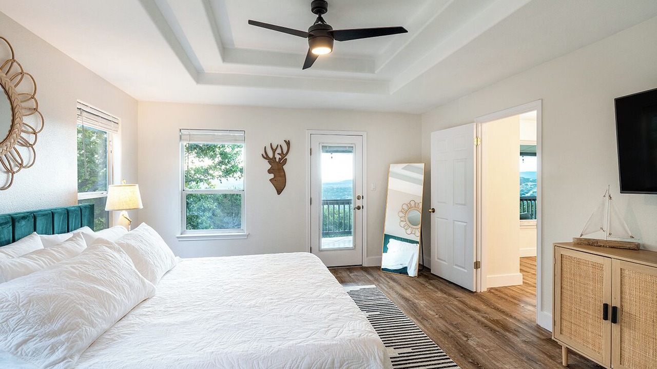 Photo of Bedroom in Lago Vista