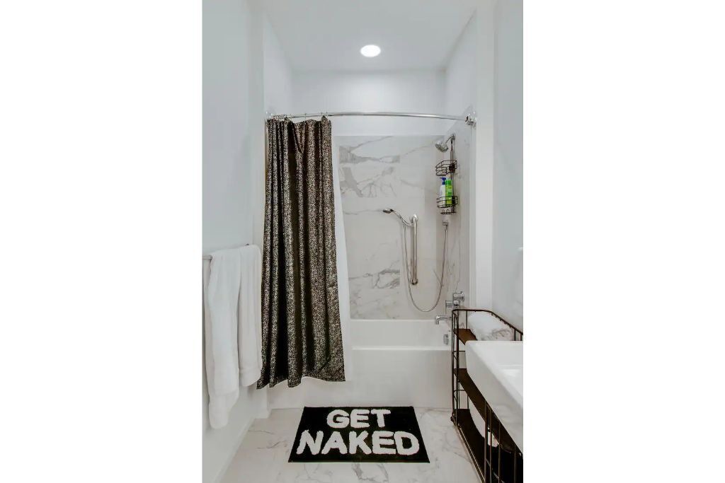 Photo of Bathroom in East Bank