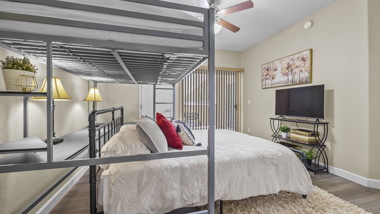 Photo of Bedroom in Summerlin