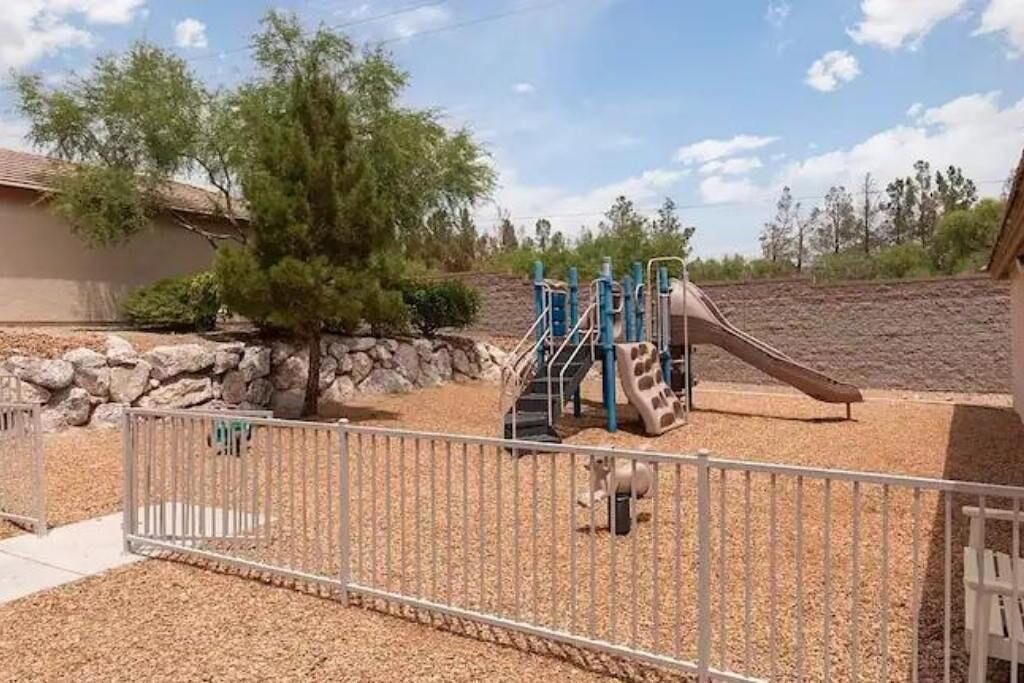 Photo of Others in Summerlin