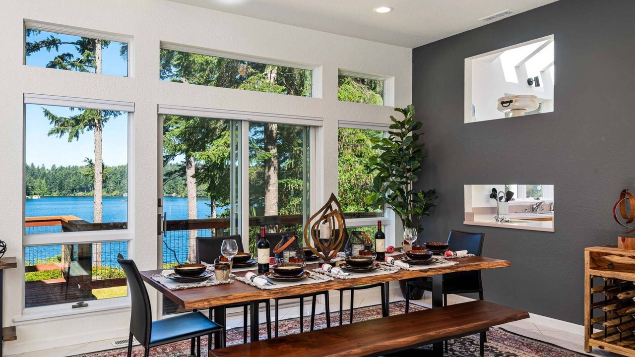 Photo of Livingroom in Dunes City