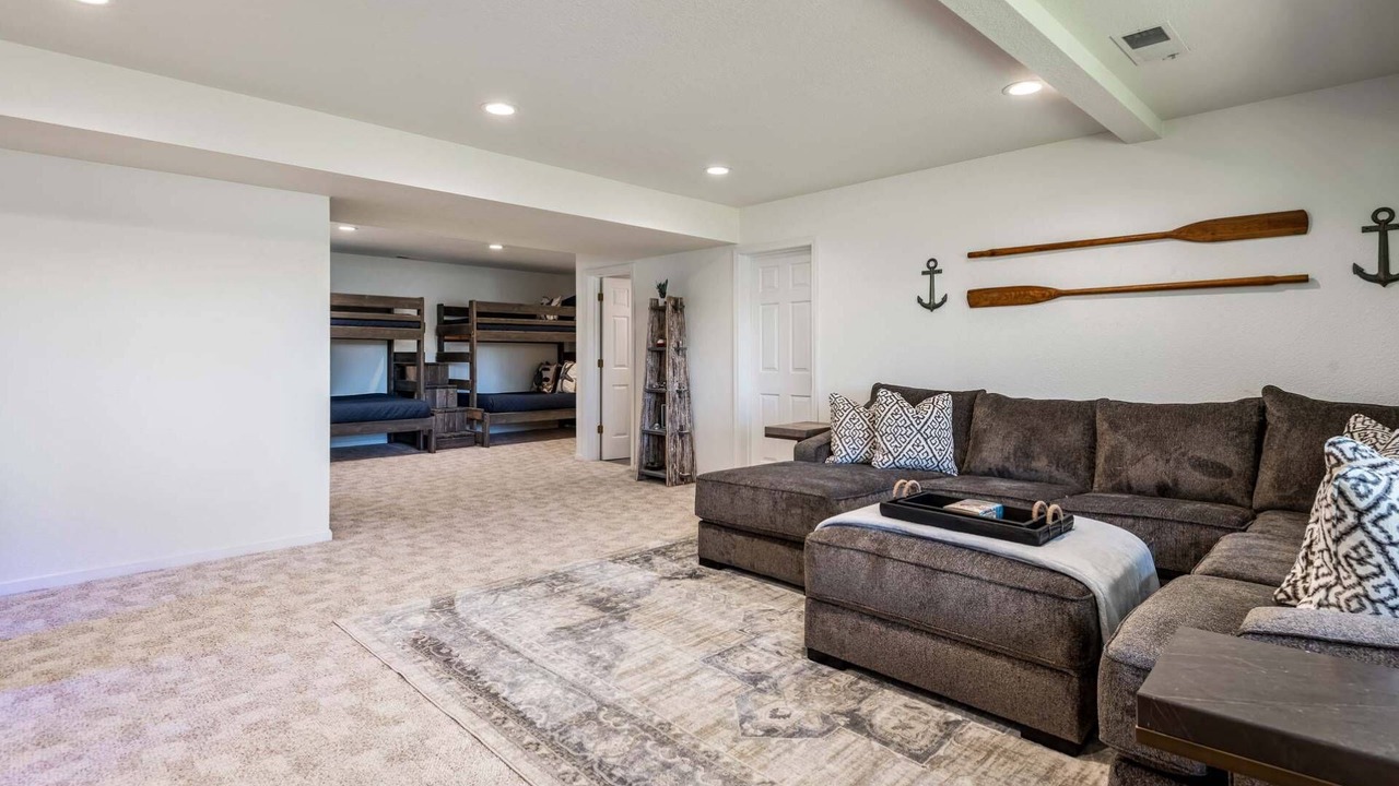 Photo of Bedroom in Dunes City