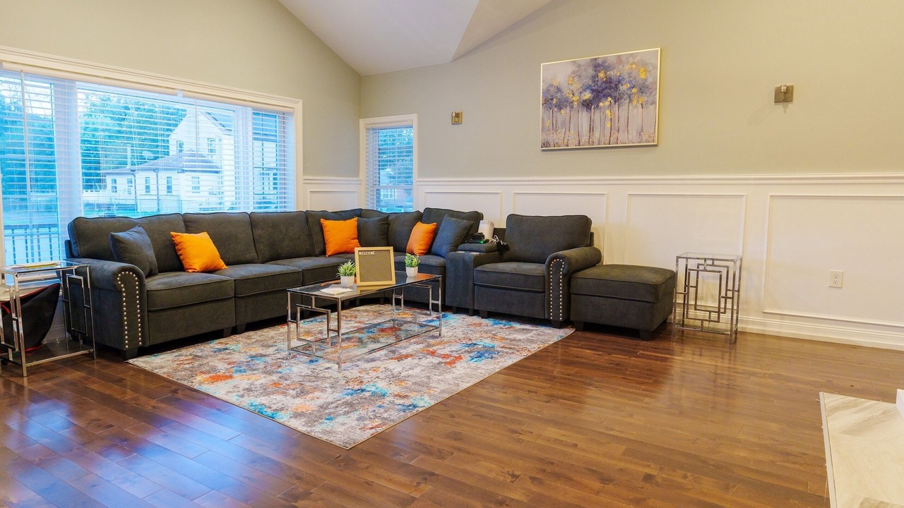 Photo of Livingroom in Aston