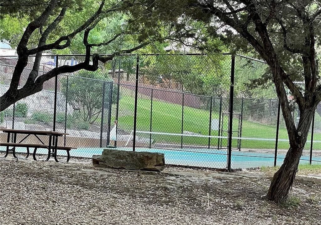 Photo of Others in Leander