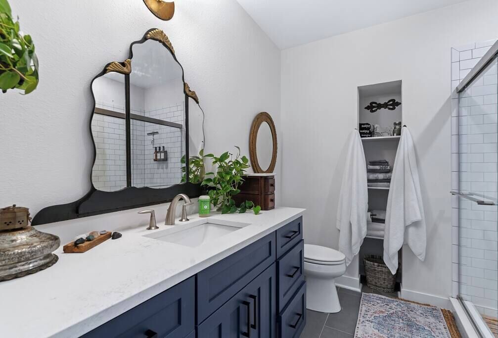 Photo of Bathroom in Fifth Ward
