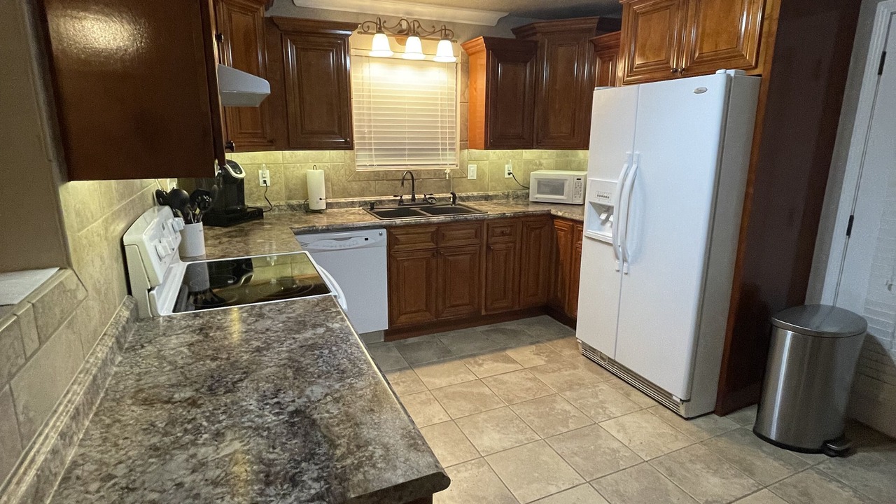 Photo of Kitchen in Oneida