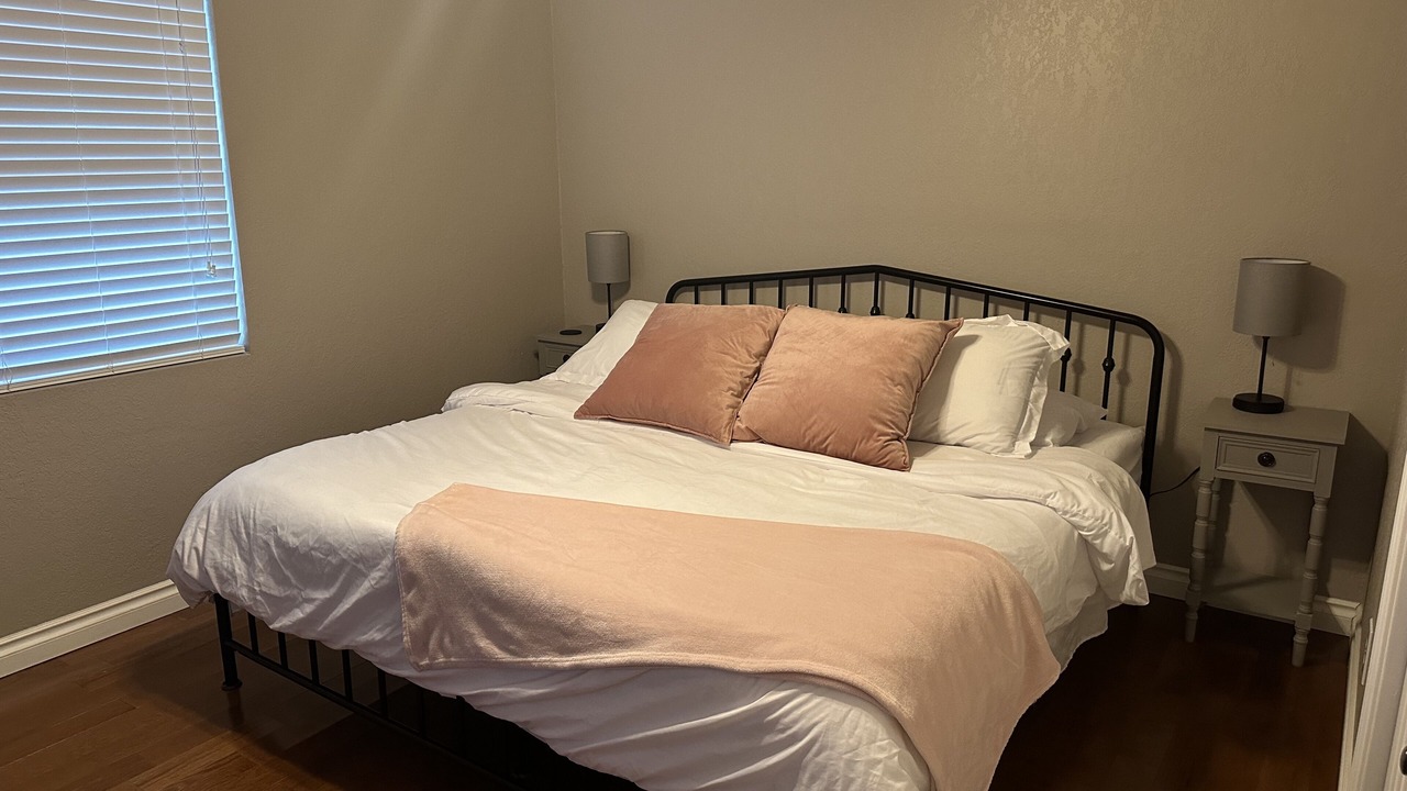 Photo of Bedroom in Oneida