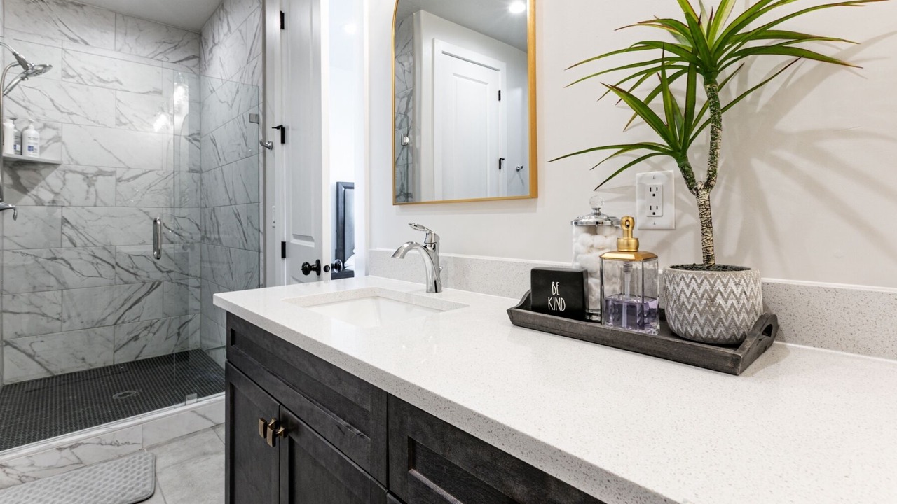 Photo of Bathroom in Midway
