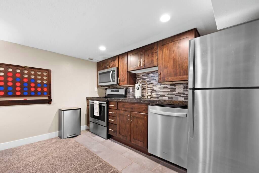 Photo of Kitchen in People's Freeway