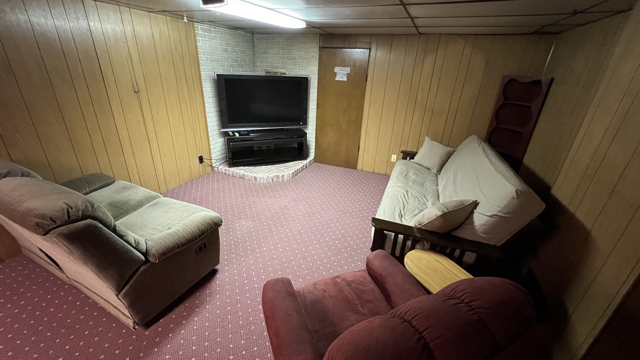 Photo of Bedroom in Manitowoc