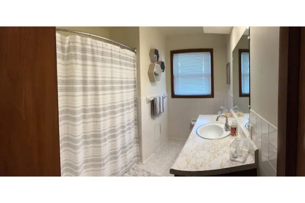 Photo of Bathroom in Manitowoc