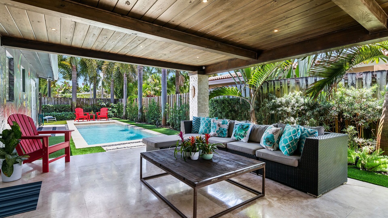 Photo of Patio Balcony in South Corals