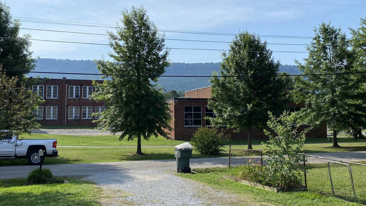 Photo of Others in Lookout Valley Neighborhood Association