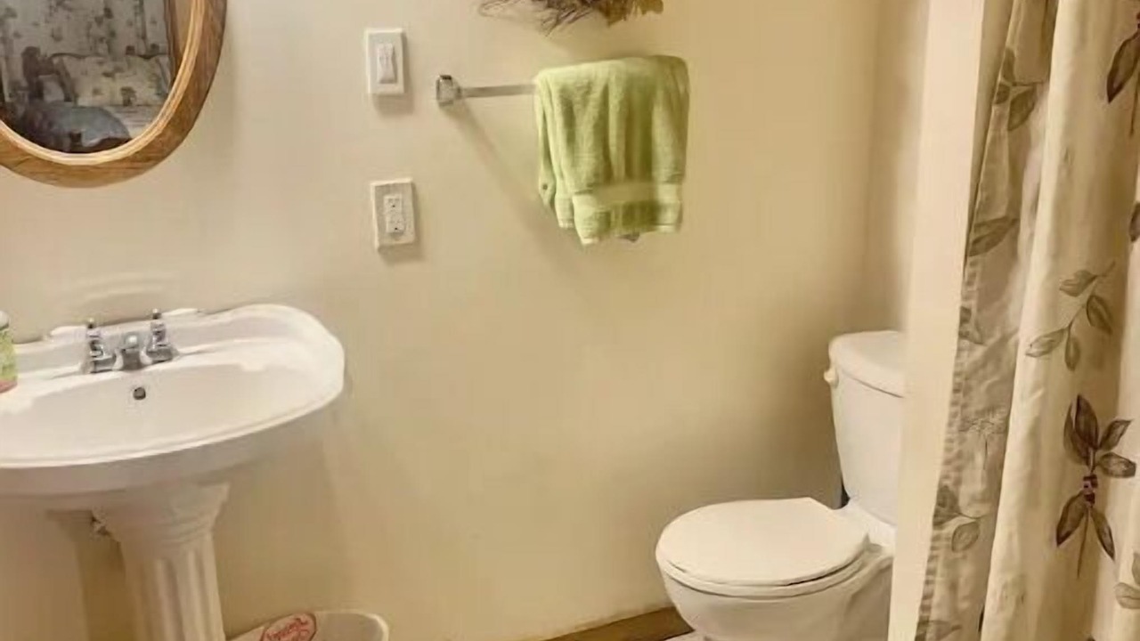 Photo of Bathroom in Phelps