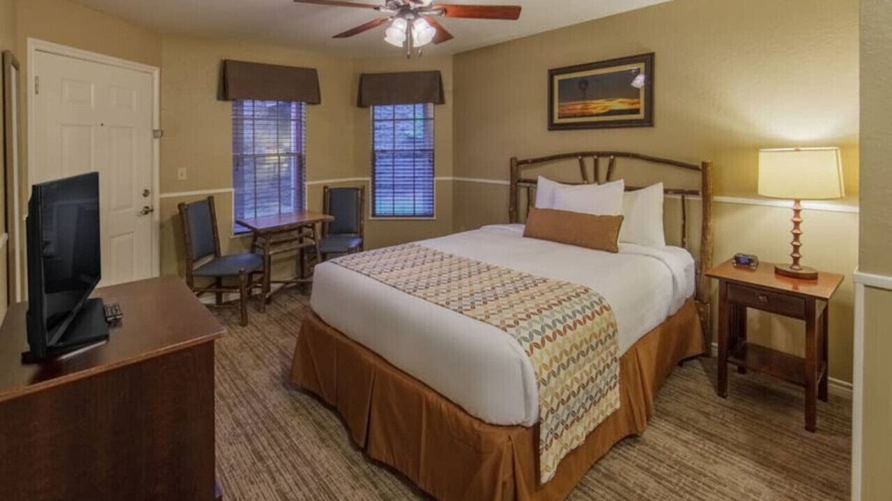 Photo of Bedroom in Flint