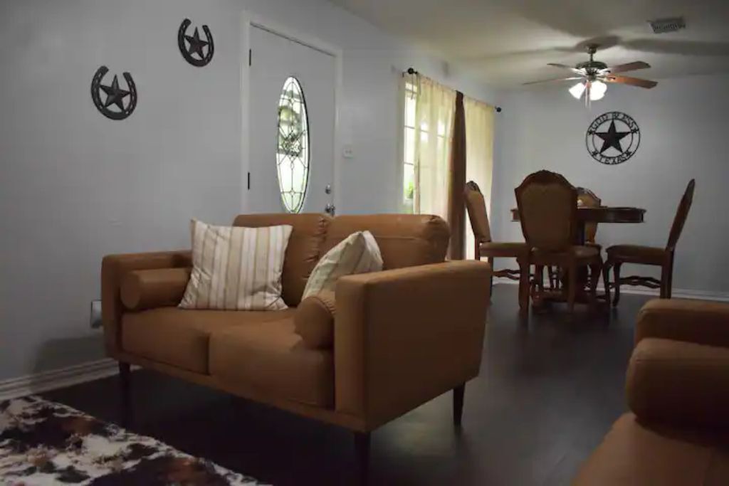 Photo of Livingroom in Santa Fe