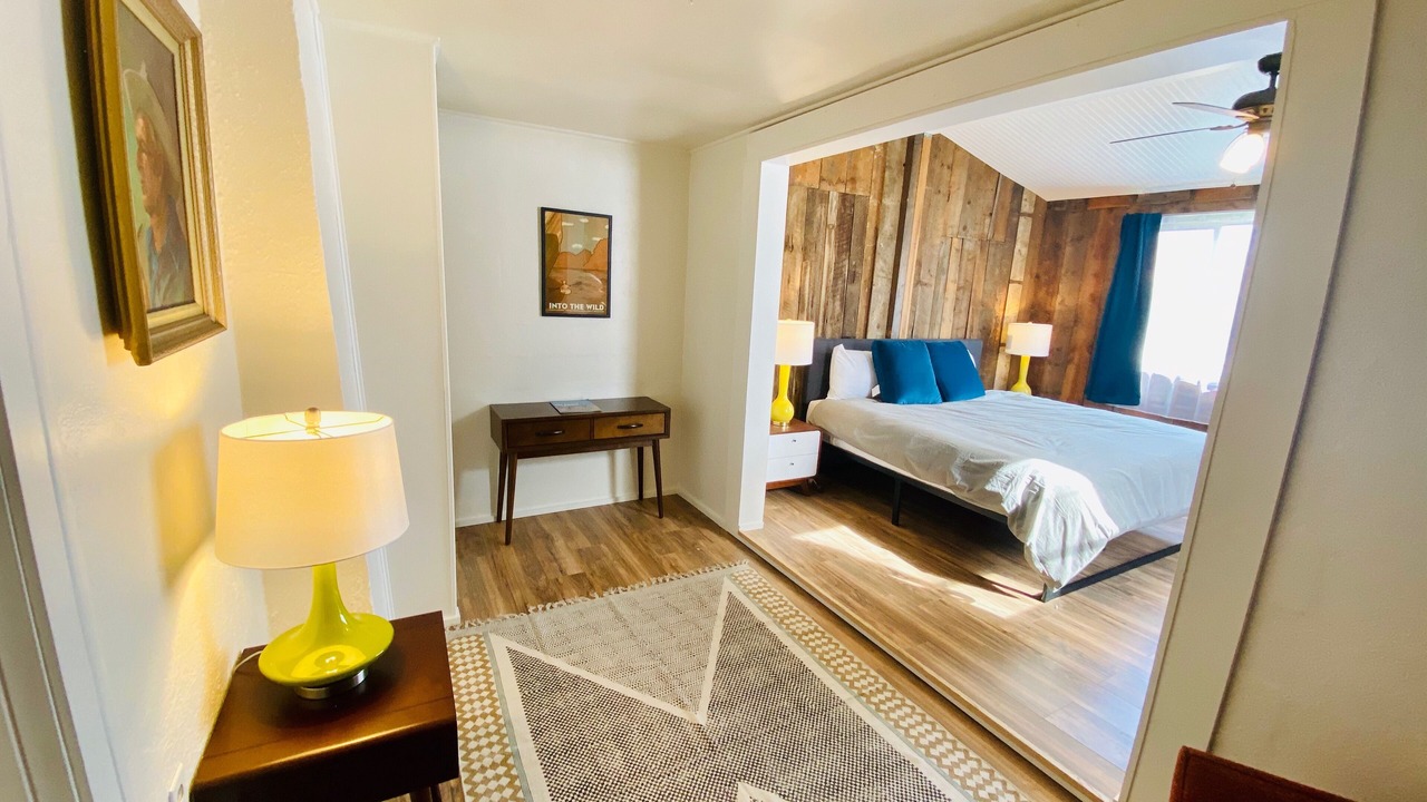 Photo of Bedroom in Lyons